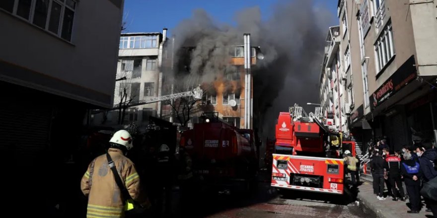 İstanbul'da tekstil atölyesi yandı, 4 işçi öldü