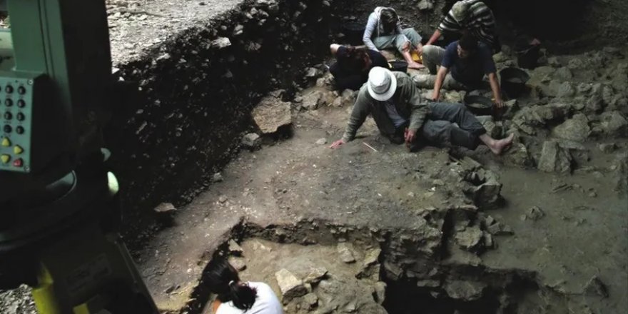 Modern insanlar Neandertal bölgelerine düşünülenden 10 bin yıl önce geldi