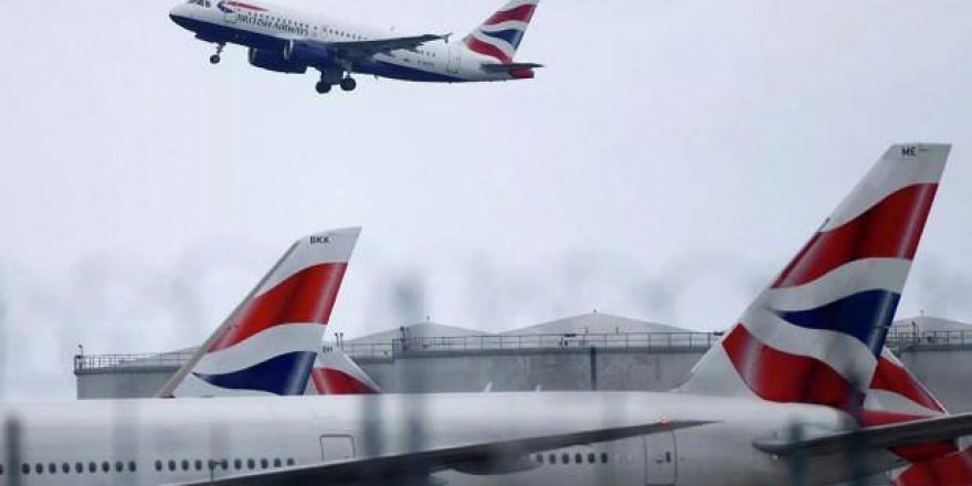 Rusya hava sahasını İngiltere uçaklarına kapattı