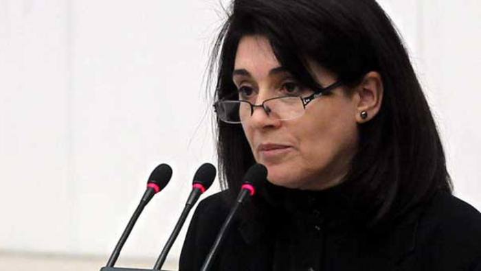 PAK: Leyla Zana'nın Milletvekilliği'nin Düşürülmesi Kürtlere Tahammülsüzlüğün Göstergesidir