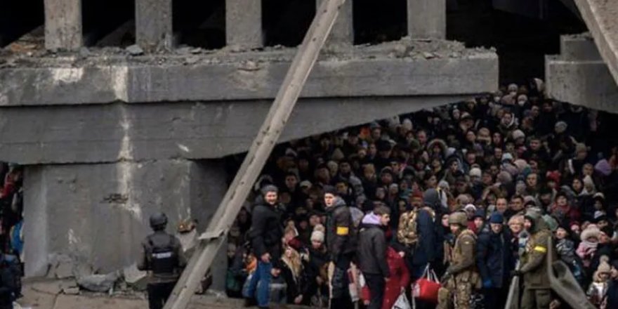 Ukrayna'da 'kırılgan' geçici ateşkes: Kiev ve üç kentten daha siviller tahliye edilecek