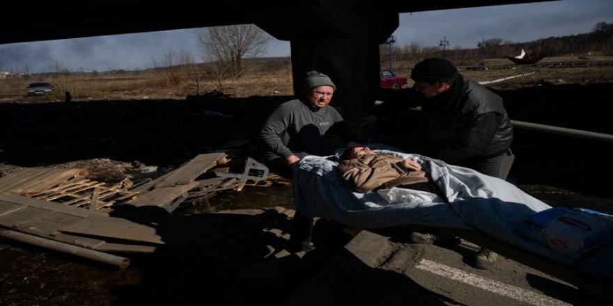 Rusya, Ukrayna’nın Polonya sınırındaki askeri üssünü vurdu: 20 ölü, 27 yaralı
