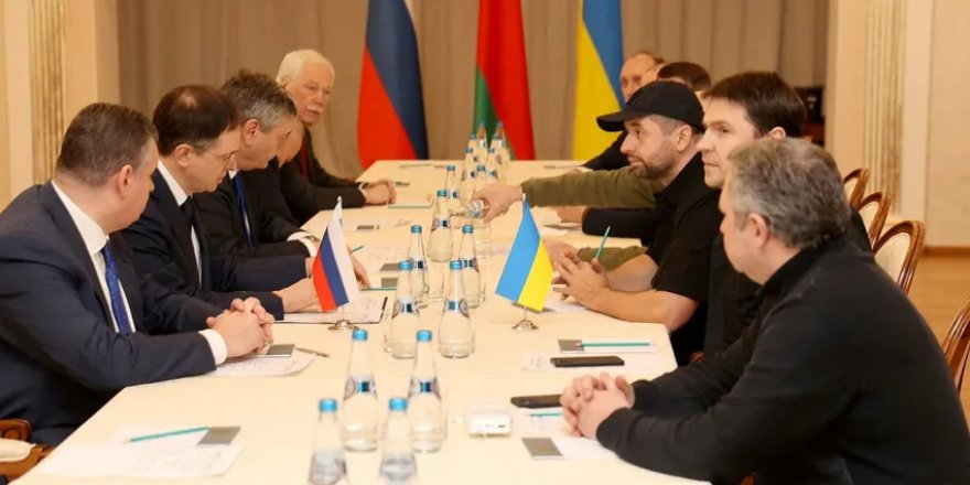 Ukrayna: Rusya ile 28-30 Mart'ta Türkiye'de görüşeceğiz