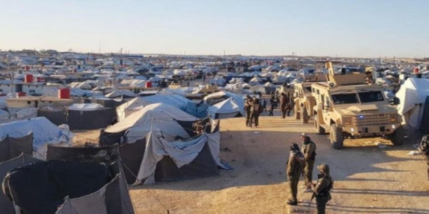 Rojava'daki Hol Kampı'nda çatışma