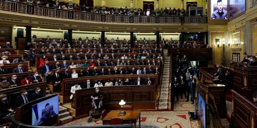 Zelenskiy'den AB ve NATO'ya çağrı: Rusya'yla iş birliğini sonlandırın