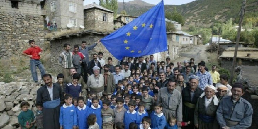 “Kürtler en çok STK’lar, barolar, Birleşmiş Milletler ve Avrupa Birliği’ne güveniyor”