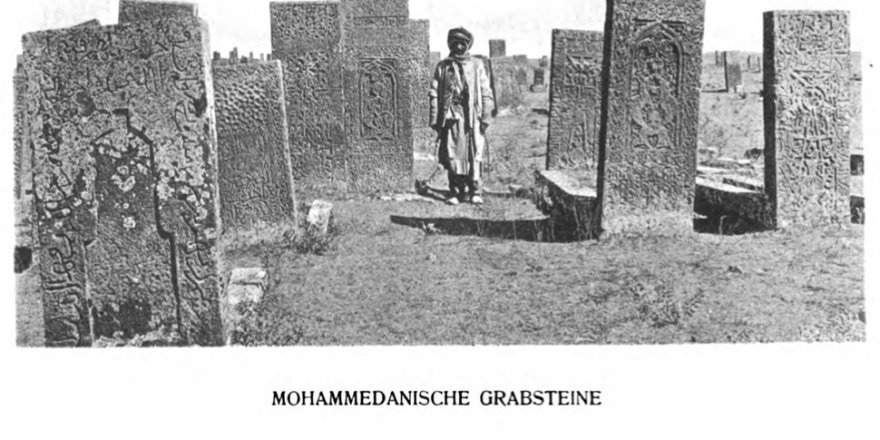 Baran Zeydanlıoğlu: Ahlat'taki mezarlık /Selçukluların' midir?