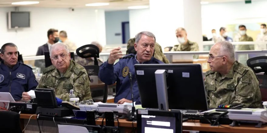 Akar: Bu gece itibarıyla Pençe Kilit Operasyonu başlatıldı