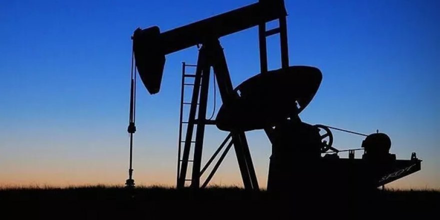 AB: Rusya'ya er ya da geç petrol ve gaz ambargosu uygulanacak