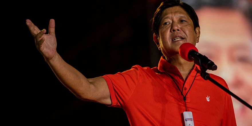 Filipinler'de başkanlık seçimini, halkın 36 yıl önce devirdiği diktatörün oğlu kazandı