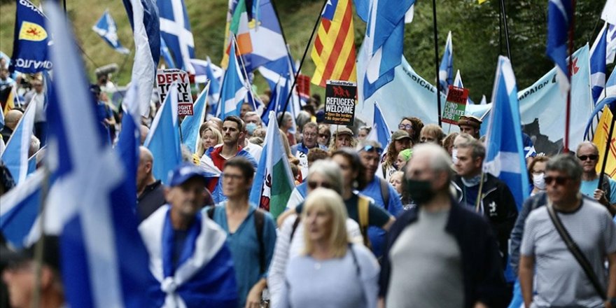 İskoçlar bağımsızlık için yürüdü