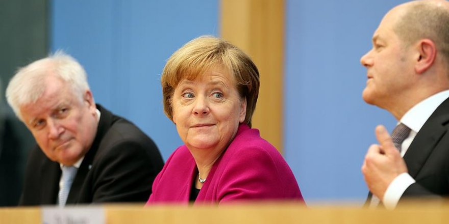 Merkel suskunluğunu bozdu: Putin'e hiçbir zaman güvenmedim