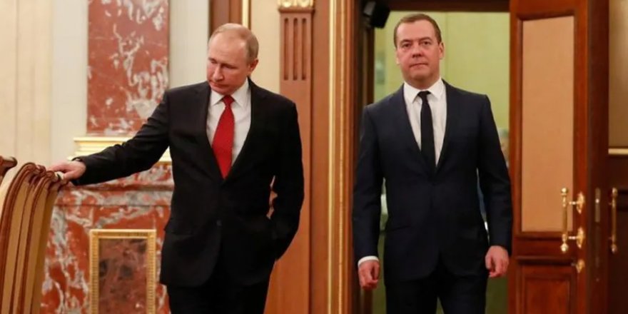 Medvedev: Mahşerin atlıları yola çıktı