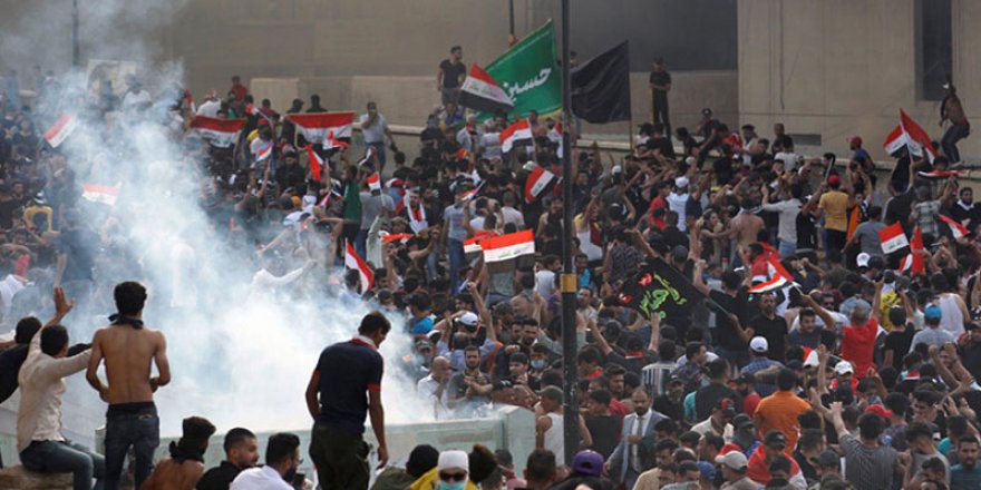 Bağdat’ta yüzlerce kişi sokakta: İran, Irak’ı yönetmeyecek!