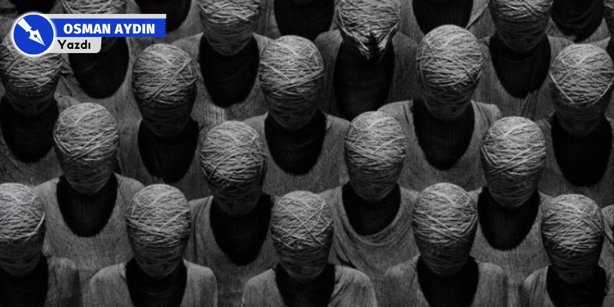 İdeolojilerin rengi olmaz