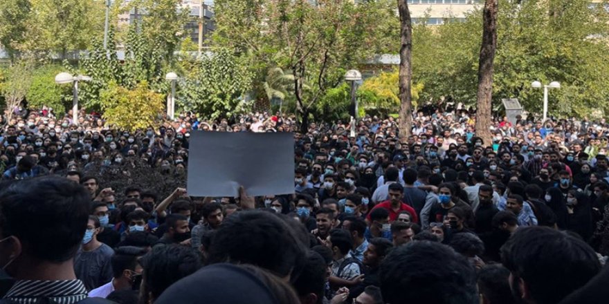 İran’da üniversitelere genel grev çağrısı