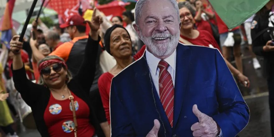 Brezilya'da yüzde 50,83'le Lula kazandı