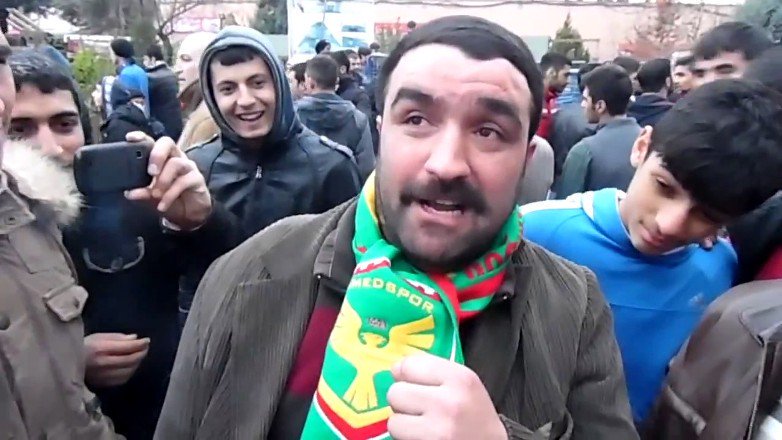 Diyarbakır'ın sembol delisi Sakızcı Memo gözaltına alındı