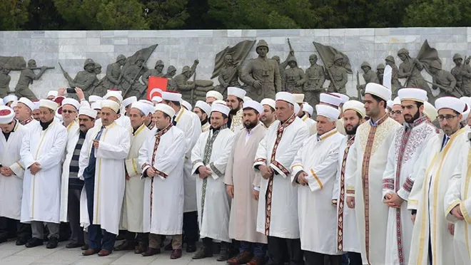 35 bin sözleşmeli din görevlisi kadroya geçecek