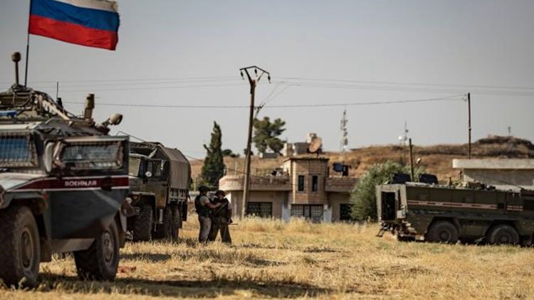 İddia: Rus heyetten Türkiye’ye DSG’nin Menbic ve Kobani’den çekilmesi teklifi