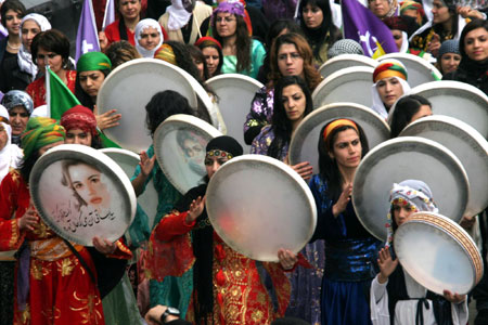 Kürdistan'da 8 Mart'a tahammülsüzlük!