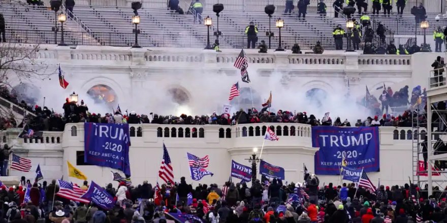 6 Ocak Kongre Saldırısının Yıldönümü: Biden “Tehdit Devam Ediyor” Mesajı Verecek
