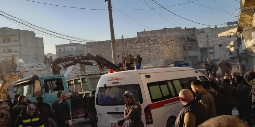 Halep’teki Kürt mahallesinde bina çökmüştü: Can kaybı 19’a çıktı