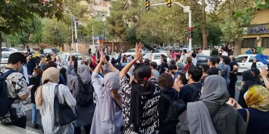 İran’da 26 günde 55 kişi idam edildi