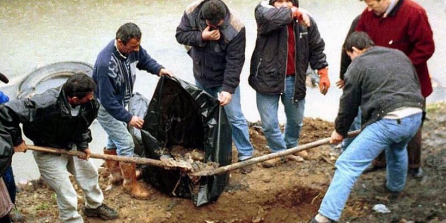 Gökçer Tahincioğlu: Takarof, domuz bağı ve zaman tüneli: Hizbullah'tan Hüda Par'a yaşananlar