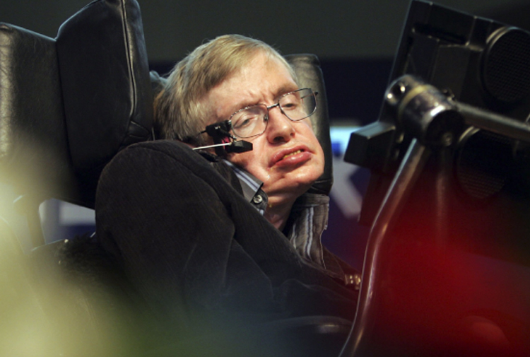 Ünlü bilim insanı Stephen Hawking hayatını kaybetti