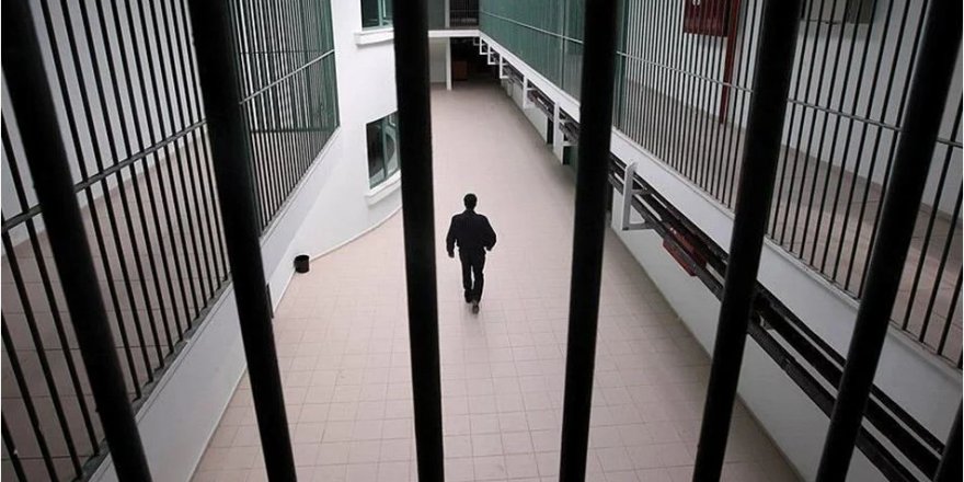 Manavgat S Tipi Cezaevi'nde işkence iddiası: Ters kelepçe, dayak...