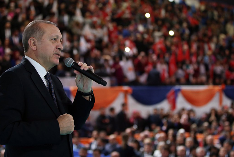 Diyarbakır’da konuşan Erdoğan: İslam’la yoğrulan ordunun Afrin’i fethi yakın