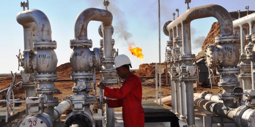 Irak Petrol Bakanlığı: İç ihtiyaçlar için 150 bin varil Kürdistan petrolü alabiliriz