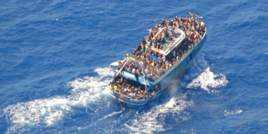 Yunanistan'daki göçmen faciası: 'Bizi kurtarmak yerine tekneyi batırdılar'