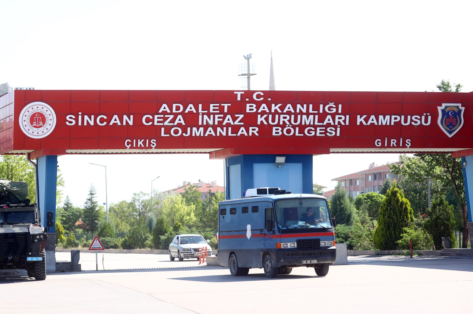 Cezaevinde Kürtçe kitaba engel