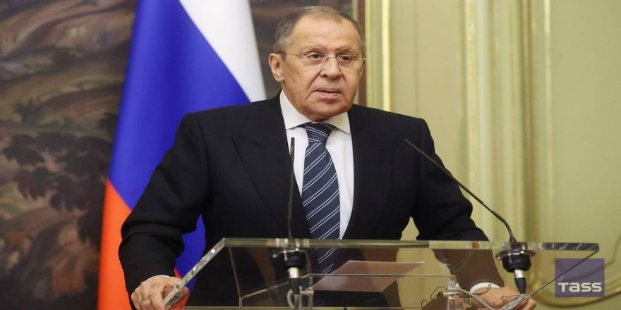 Lavrov: Ukrayna'ya F-16 gönderilmesini nükleer tehdit olarak görürüz