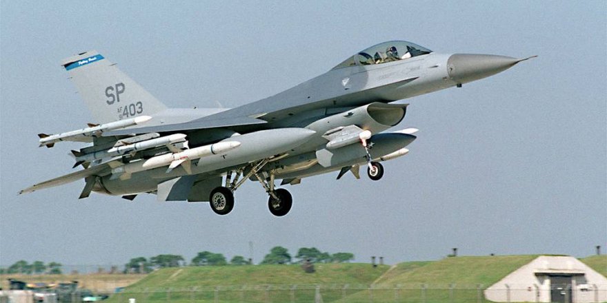 ABD Ukrayna'ya F-16 gönderilmesini onayladı