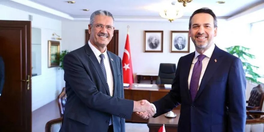 İki bakan Ankara'da Kürdistan Bölgesi petrolünü görüştü: 'Anlaşma sağlanamadı'