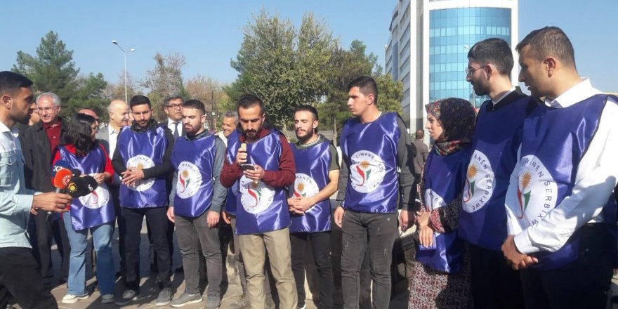 PWK, Diyarbakır’da Bağımsız Gençlik Platformu’nun Eylemine Destek Verdi