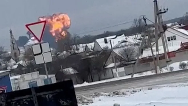 Rusya'da Ukraynalı esirleri taşıyan uçak düştü: 74 ölü