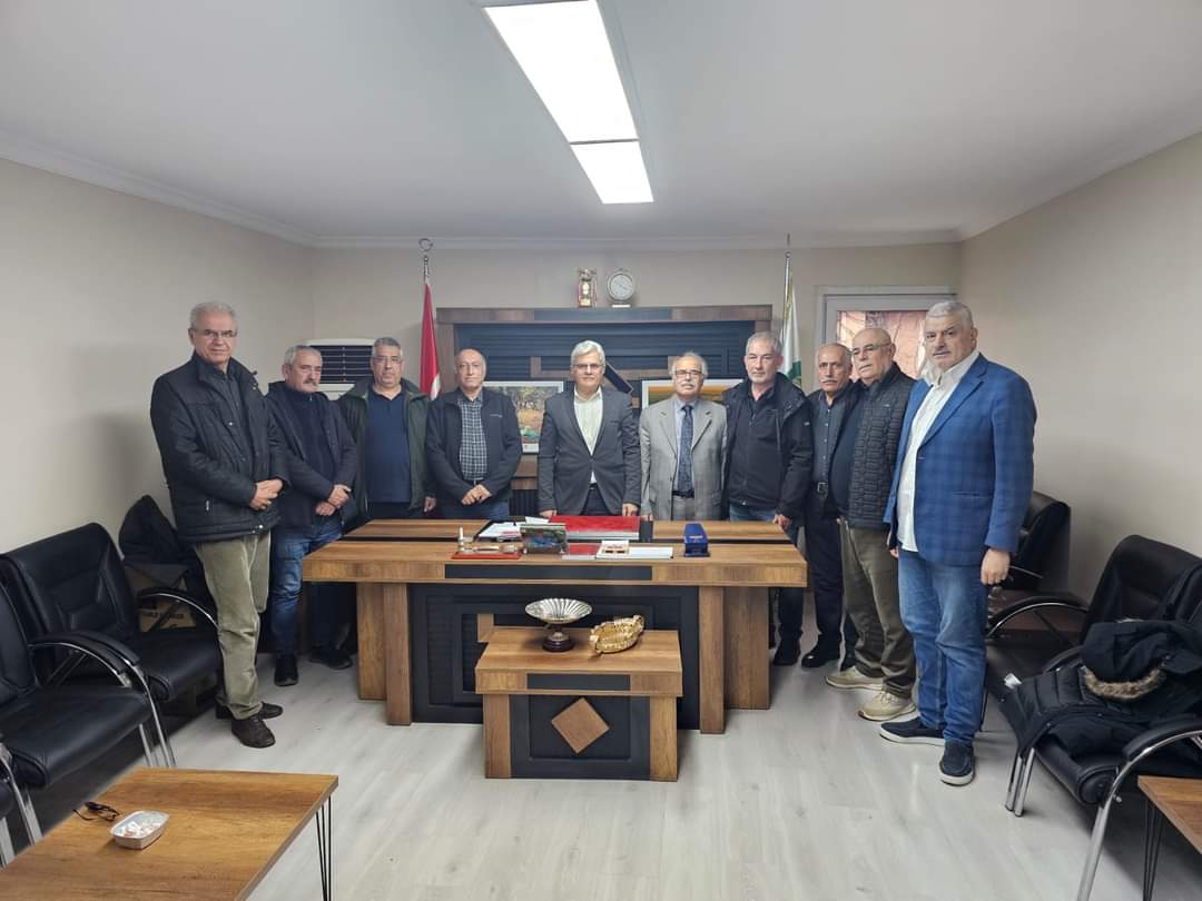 Kürdistan Yurtseverler Partisi (PWK) Heyeti İstanbul’da Derikliler Derneği’ni Ziyaret Etti