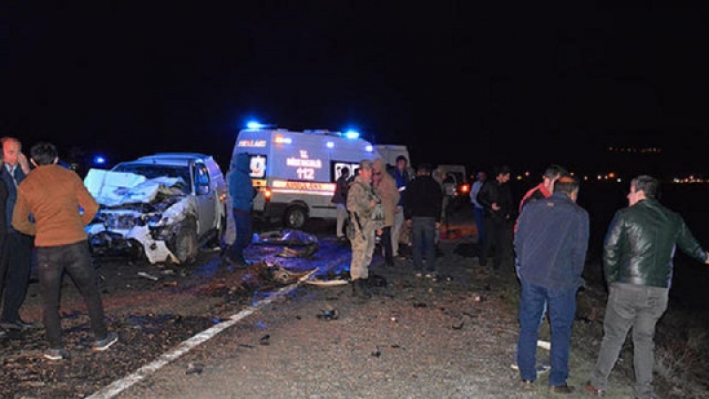Ağrı'da kaza: 4 ölü, 3 yaralı