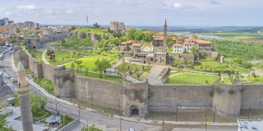 Diyarbakır'da Valiliğin kararı turizmi olumsuz etkiledi