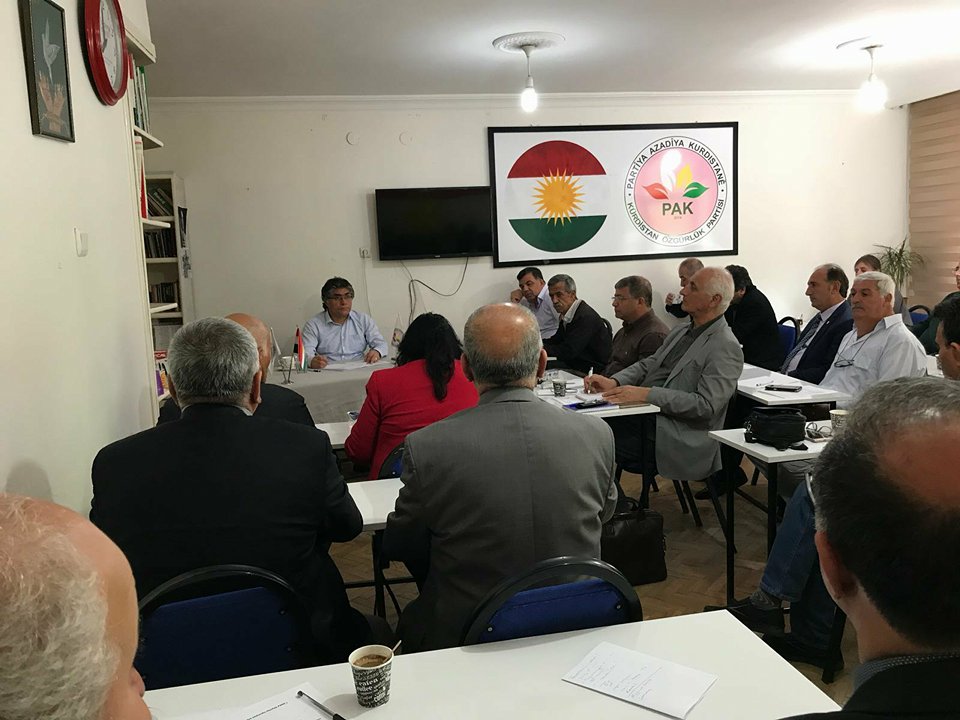 PAK MYK Diyarbakır’da Toplandı: Asgari Ulusal Demokratik Taleplerimizi Kabul Eden En Geniş Kesimlerle Seçimlerde İttifak Yapmalıyız