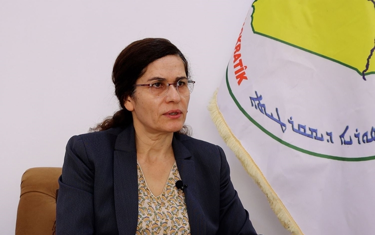 İlham Ahmed başkanlığındaki Rojava heyeti Şam’a gitti