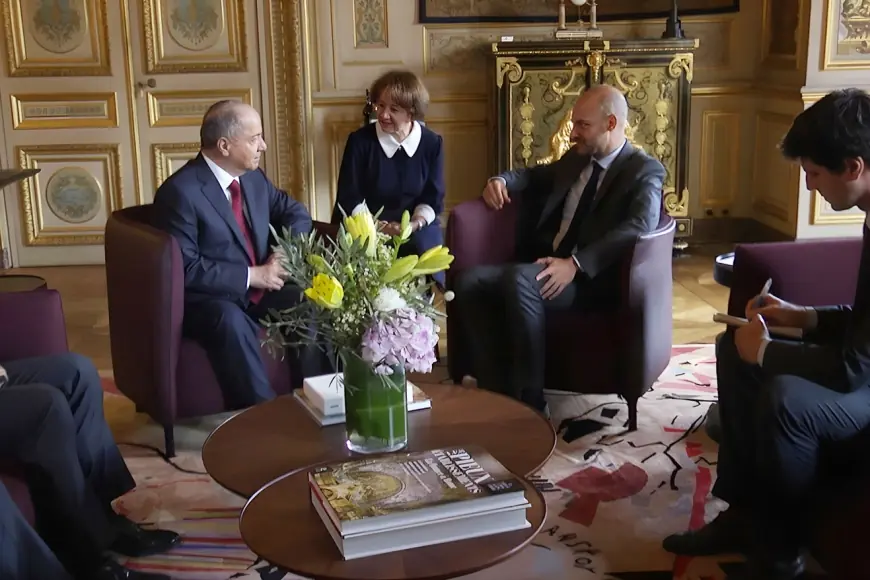 Başkan Barzani, Fransa Dışişleri Bakanı ile Görüşüyor