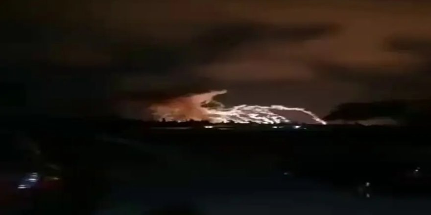 İsrail, Suriye’de Lazkiye ve Humus’taki askeri üsleri vurdu