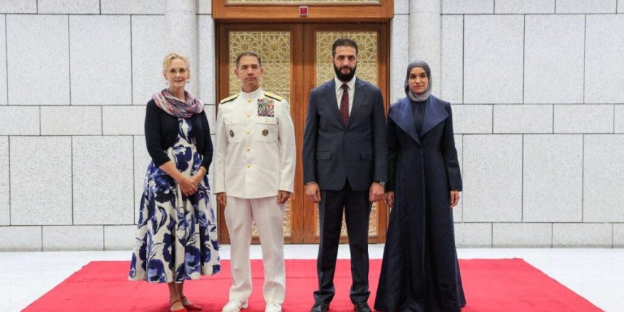 ABD’li komutan ve Barrack, Şara ile görüştü