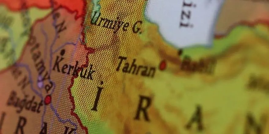 Siyasi Analistten Uyarı: İran Bayrağı Irak’ta Dalgalanabilir