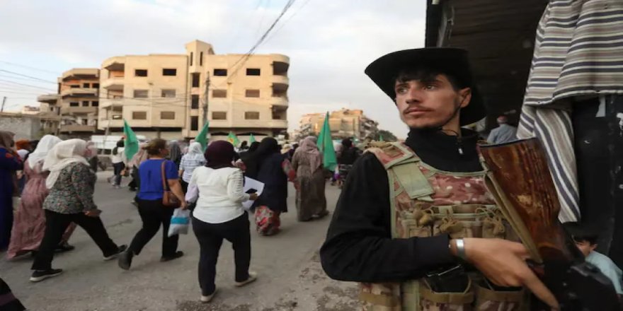 Reuters’a konuşan Suriyeli yetkili: YPG anlaşmaya uymazsa yıl sonuna kadar operasyon masada